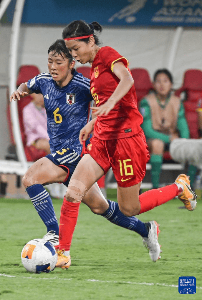 泰国女足传扬乐观精神，全力以赴