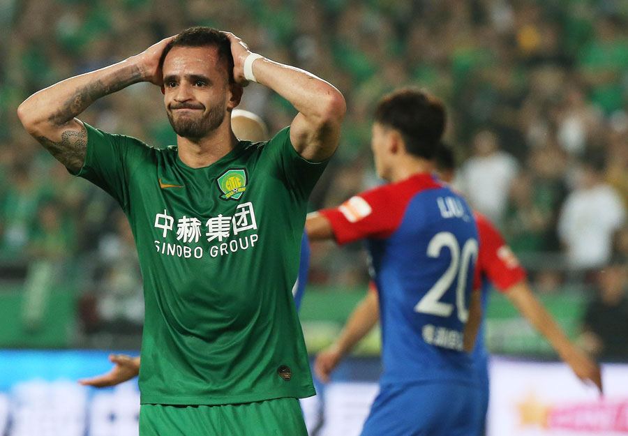 河南建业客场豪取三分，全队士气高涨