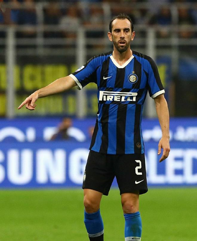 捷克篮球联赛：布拉格绝地逆袭，加冕冠军