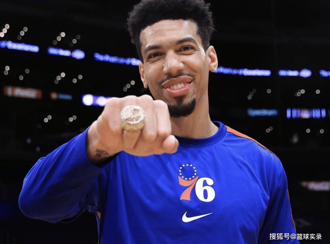 南韩男篮轻取魔术，丹尼·格林统治全场的简单介绍