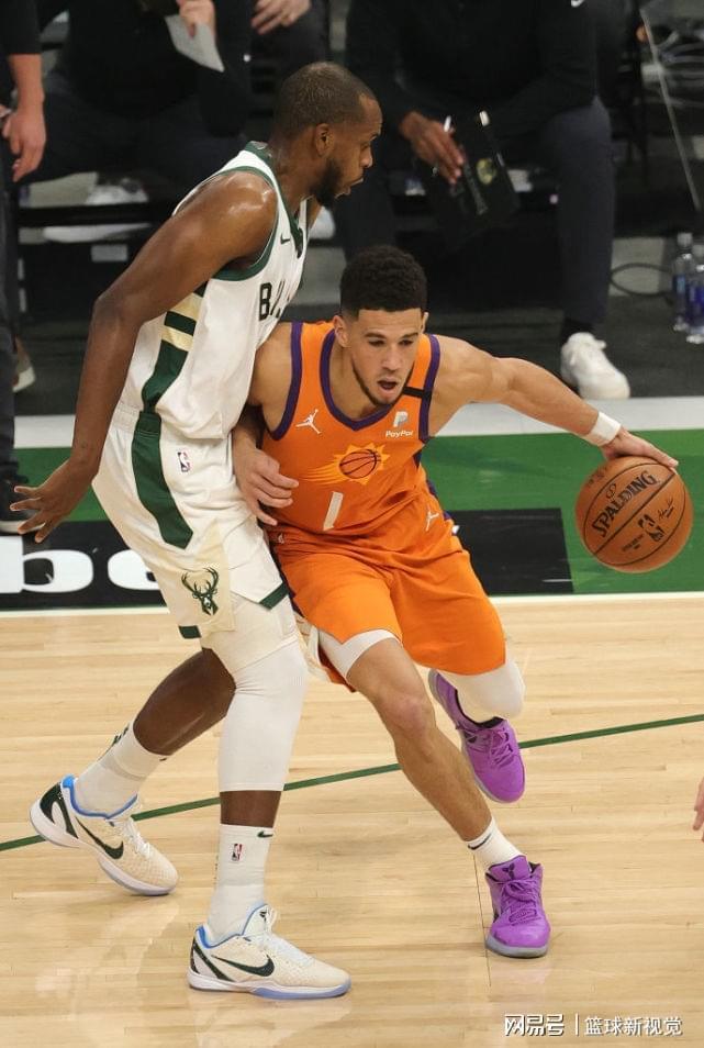 包含阿根廷男篮险胜希腊男篮，布克打破历史纪录的词条