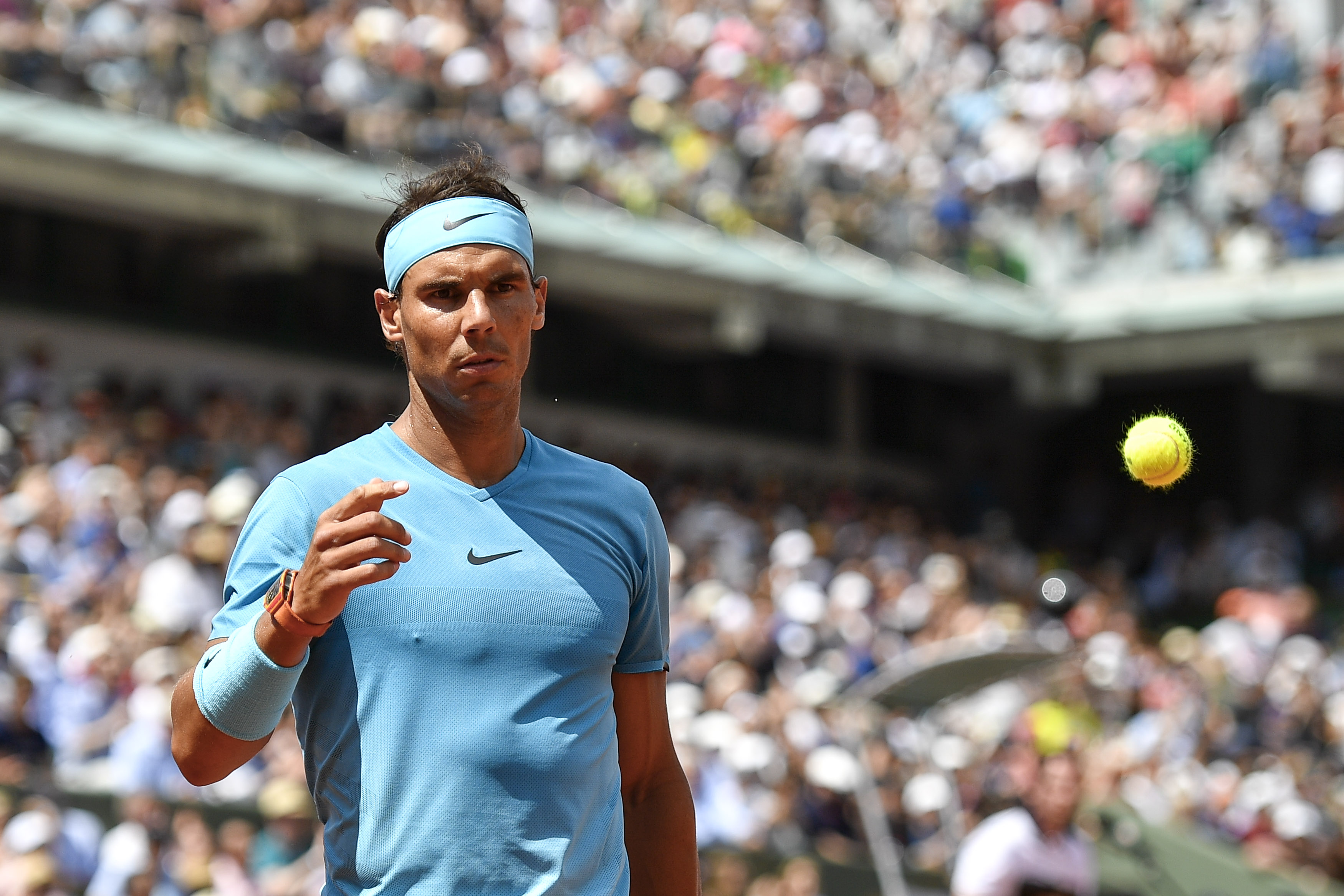 英国网球队强势法国网球队，纳达尔关键制胜的简单介绍