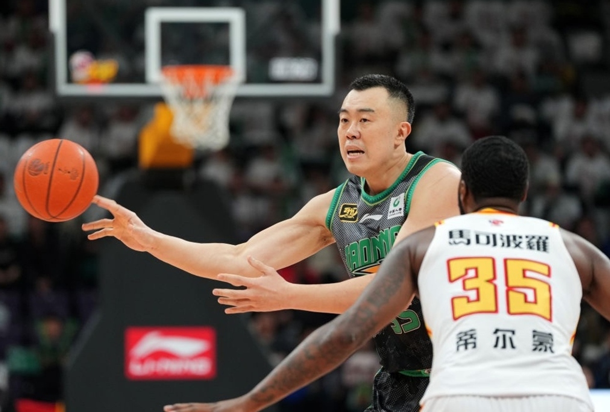 CBA战术调整奏效，成功扭转局势的简单介绍