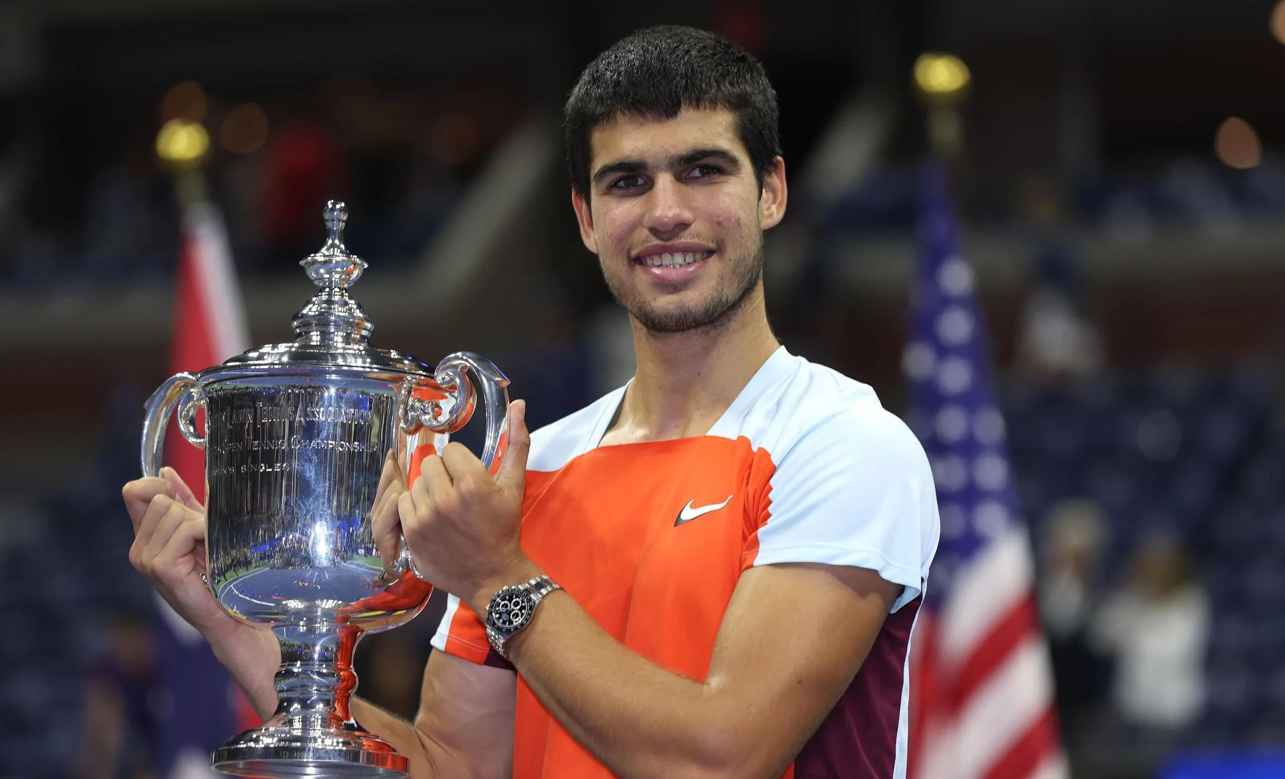 网球战队状态火热，誓夺总冠军