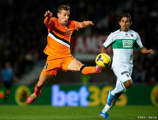 关于那不勒斯鏖战罗马,阿尔瓦雷斯关键制胜的信息 关于那不勒斯鏖战罗马,阿尔瓦雷斯关键制胜的信息