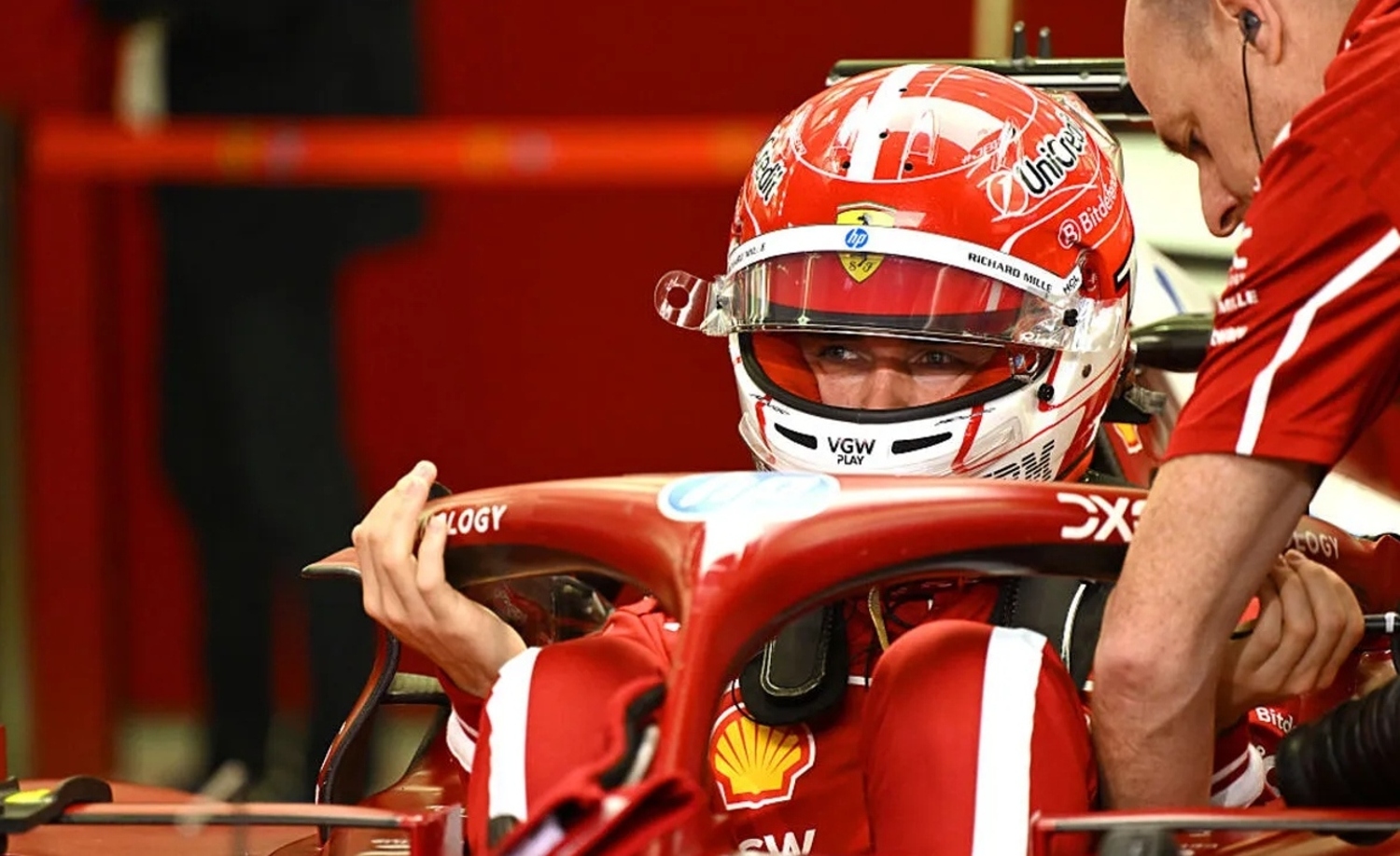 哈斯车队绝杀法拉利,勒克莱尔点燃赛场 哈斯车队绝杀法拉利,勒克莱尔点燃赛场